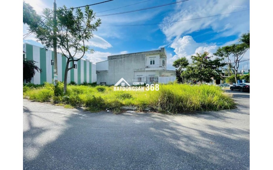 Bán đất thổ cư Mai Văn Ngọc, Hòa Hiệp Nam, Liên Chiểu, Đà Nẵng. 105m2, giá 4.2 tỷ, sổ đỏ, hướng Đông Bắc. LH: 0877661879