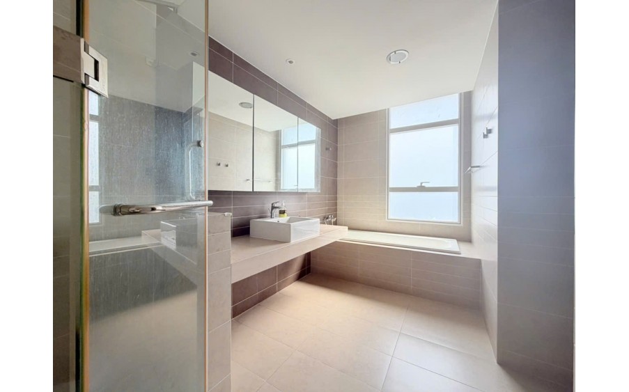 Cần bán căn hộ Sunrise South City - Tháp V1 tầng 29