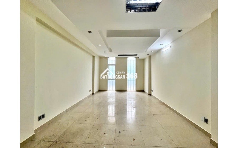 XE HƠI NGỦ NHÀ  4x16m - 3 TẦNG 5PN - TRUNG TÂM PHÚ NHUẬN CHỈ HƠN 11 TỶ