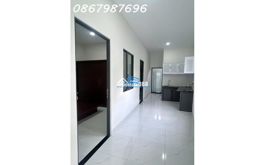 Bán căn nhà cấp 4 lô góc 2 mặt tiền đường Đặng Lộ, Vĩnh Hải, Nha Trang