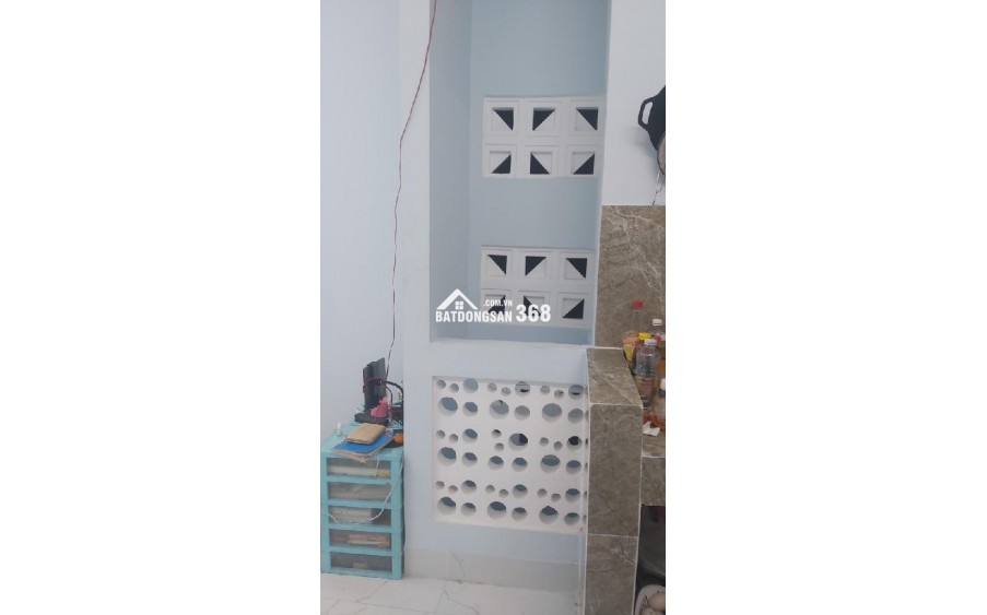 NHÀ MỚI XÂY - HẺM TRƯỚC CỬA 4M - GẦN TRUNG TÂM BÌNH THẠNH GIÁP QUẬN 1 - CÁCH NHÀ THỜ THỊ NGHÈ 300M  GIÁ CHỈ 7.5 TỶ. TL,