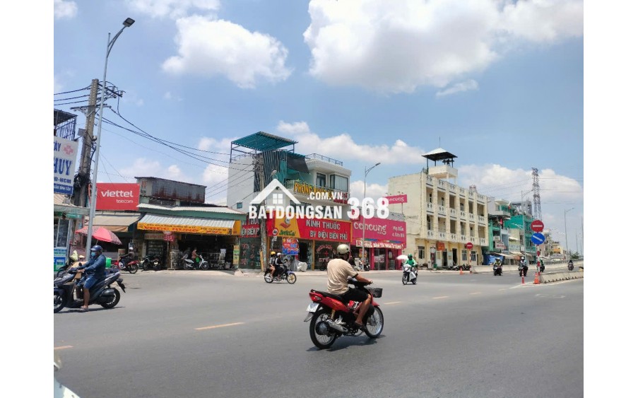 BÁN NHÀ MẶT PHỐ LIỀN KỀ KHU TÊN LỬA, GIÁ RẺ BẤT NGỜ,