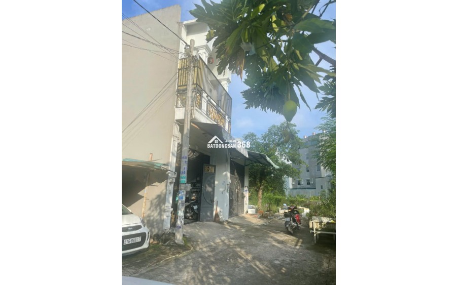 NHÀ ĐẸP GIÁ CỰC RẺ P. TRUNG MỸ TÂY, Q12 – TRỆT LẦU ĐẸP MỚI – PHÁP LÝ CHUẨN CHỈNH!