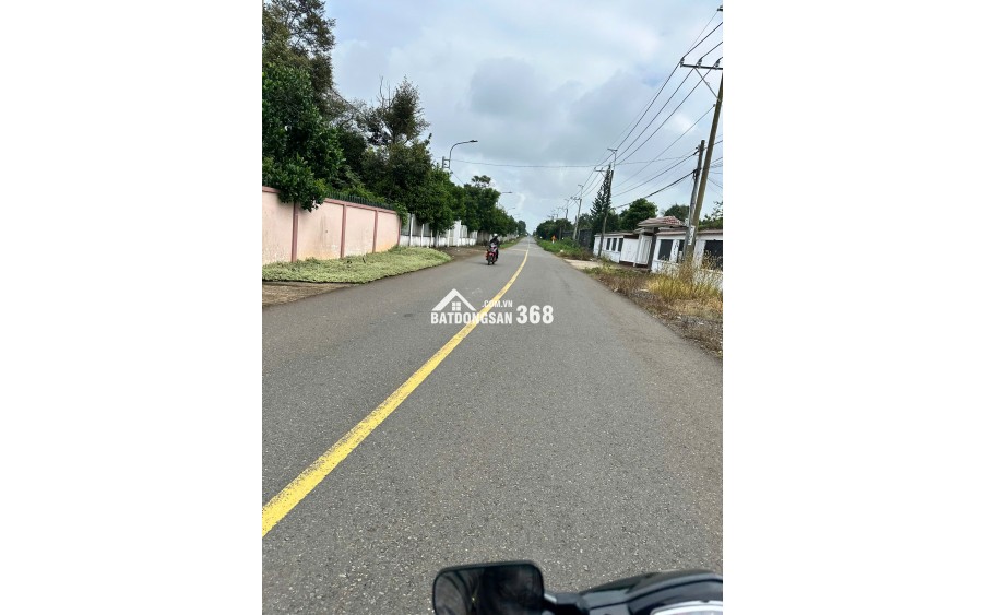 ANH CHỦ KẸT TIỀN CẦN BÁN GẤP NỀN 500M2 GIÁ RẺ