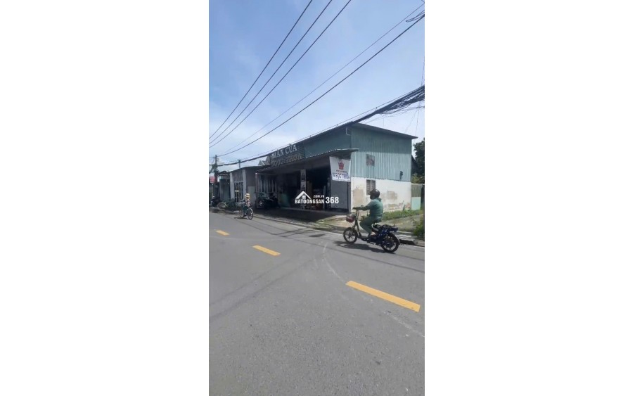 GẤP BÁN NHÀ CẤP 4 (10x20) 2MT NHỰA THÔNG LIÊN XÃ, HM - VỊ TRÍ VÀNG