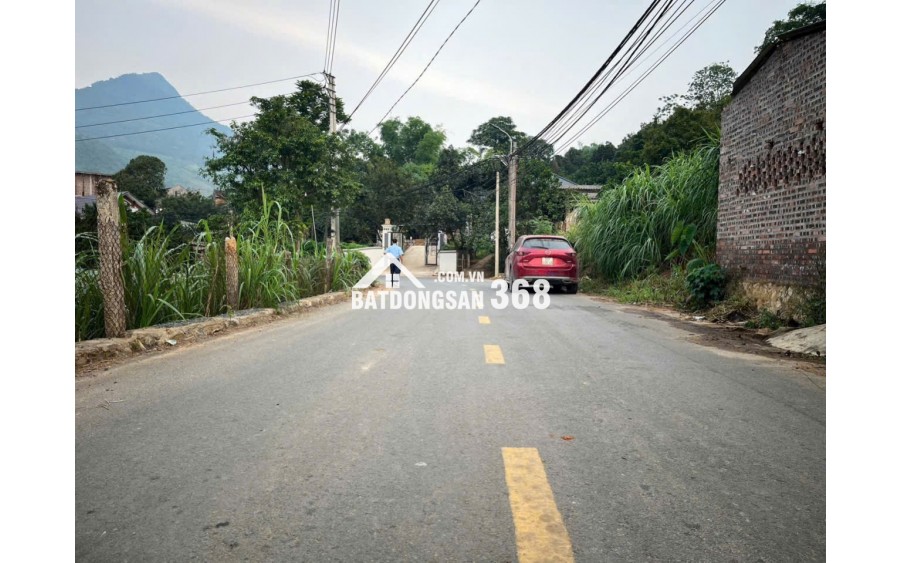 Lô đất Ba Vì có 23m mặt tiền đường nhựa
