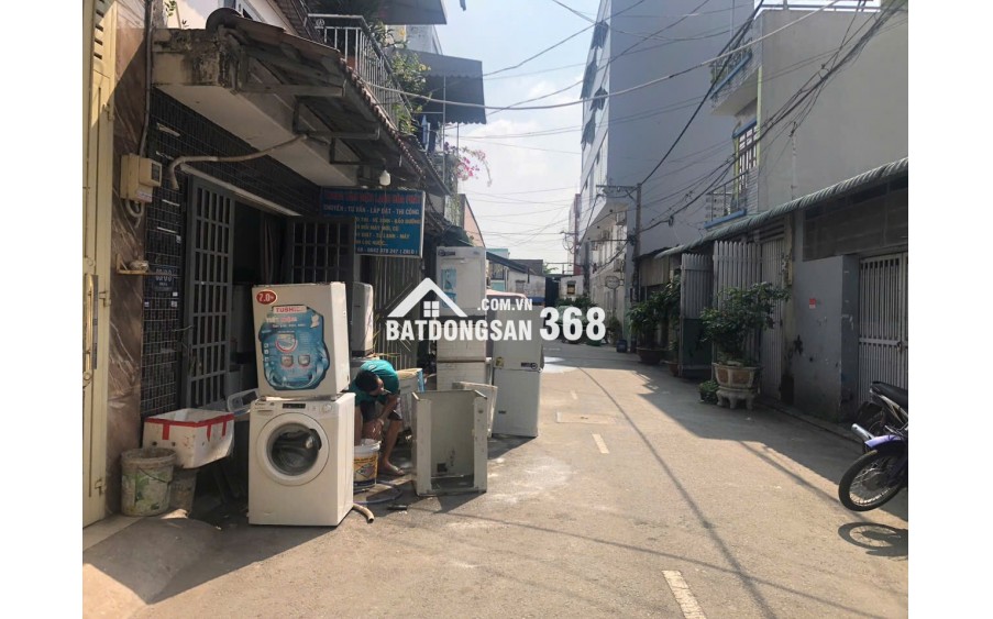 Cho thuê nhà hẻm 8m Đường Số 18, Bình Hưng Hòa, Bình Tân, 4 x 17m, 6 triệu