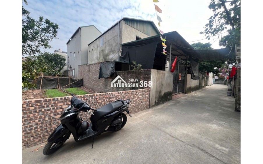 bán đất Đức Giang, Long Biên. Ngõ thông, ô tô tránh. Tiện ích ngập tràn. 42m, 
6,x tỷ ( có tl )