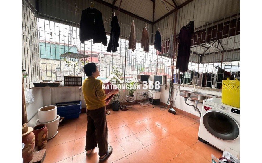 BÁN NHÀ 62M2 – 4 TẦNG -THANG MÁY – Ô TÔ – QUAN NHÂN – THANH XUÂN .