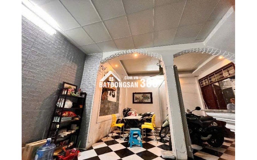 Bán nhà Trần Quý Cáp - Đống Đa 41m2 - 7,5tỷ