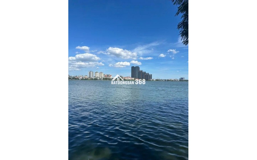 BÁN NHÀ ĐẸP, ĐƯỜNG LẠC LONG QUÂN, TÂY HỒ, HN.