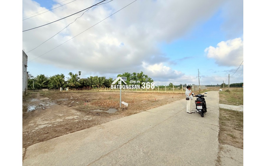 Chính chủ cần bán 2 lô đất liền kề 260m2 - cách quốc lộ 300m - Giá chỉ 7xx/ 1 lô