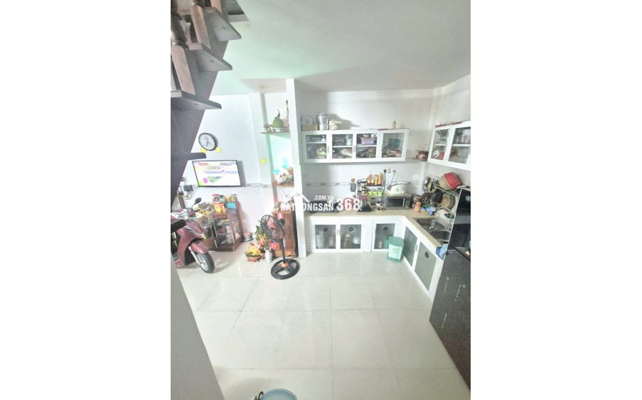 Bán nhà hẻm Lũy Bán Bích, phường Tân Thới Hòa, quận Tân Phú