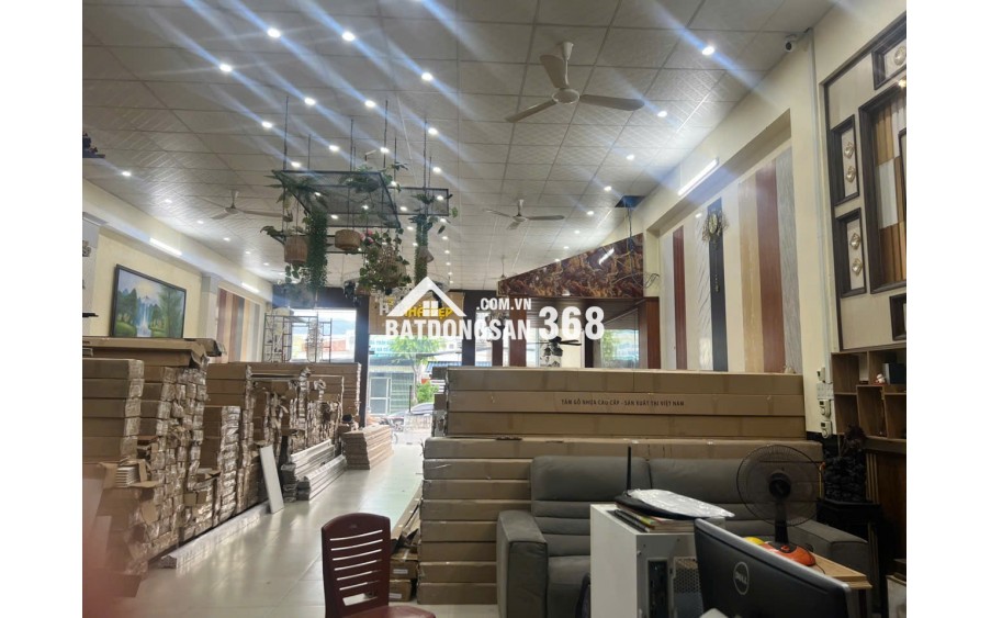 VỪA Ở, VỪA LÀM VP KD, SHOWROOM
Bán nhà 3 tầng mặt tiên đường lê Hồng Phong, Nam Nha Trang (Phước long cũ)