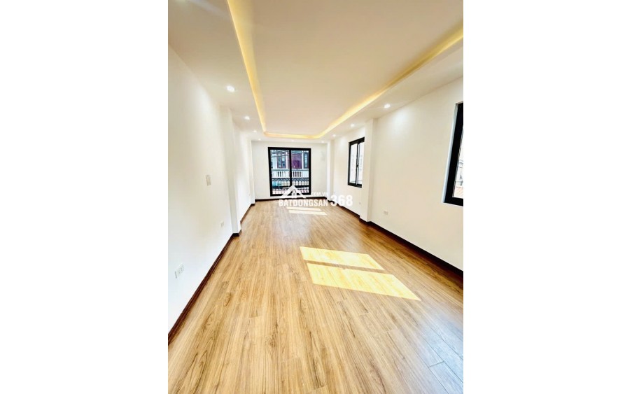  BÁN NHÀ HOÀNG MAI- LÔ GÓC - Ô TÔ - KINH DOANH THÔNG TỨ PHÍA  : 37M* 5 TẦNG * 8.95 tỷ ( Thương lượng)