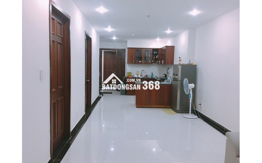 Bán căn hộ chung cư Giai Việt 854 Tạ Quang Bửu, Quận 8.