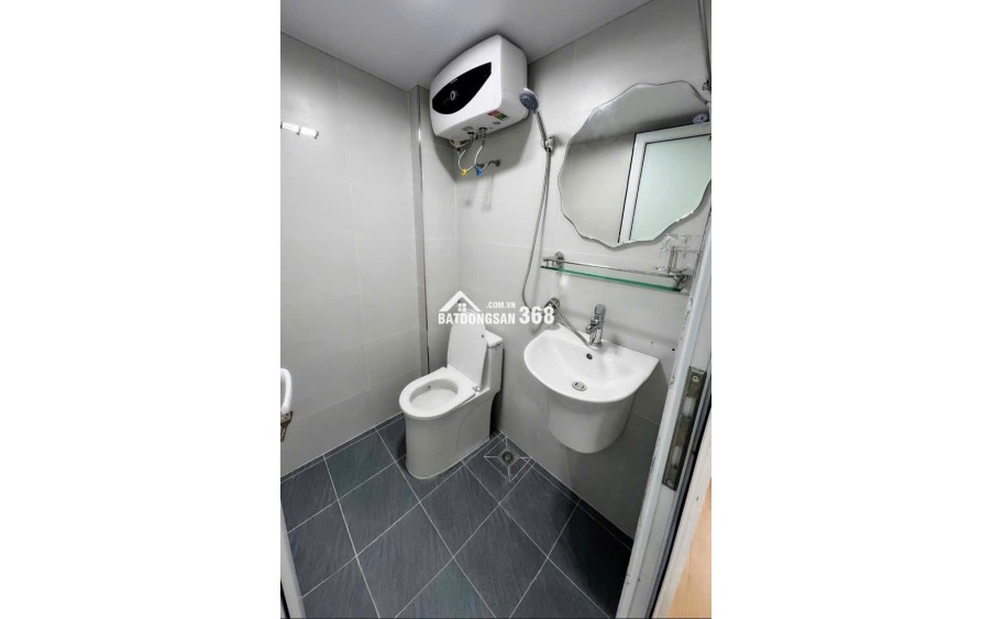 Bán Nhà Đường Tam Trinh –30M2_5 Tầng_ Ngõ Thông – Đủ công năng – Ô Tô Đỗ Cửa – Nhỉnh 8 tỷ