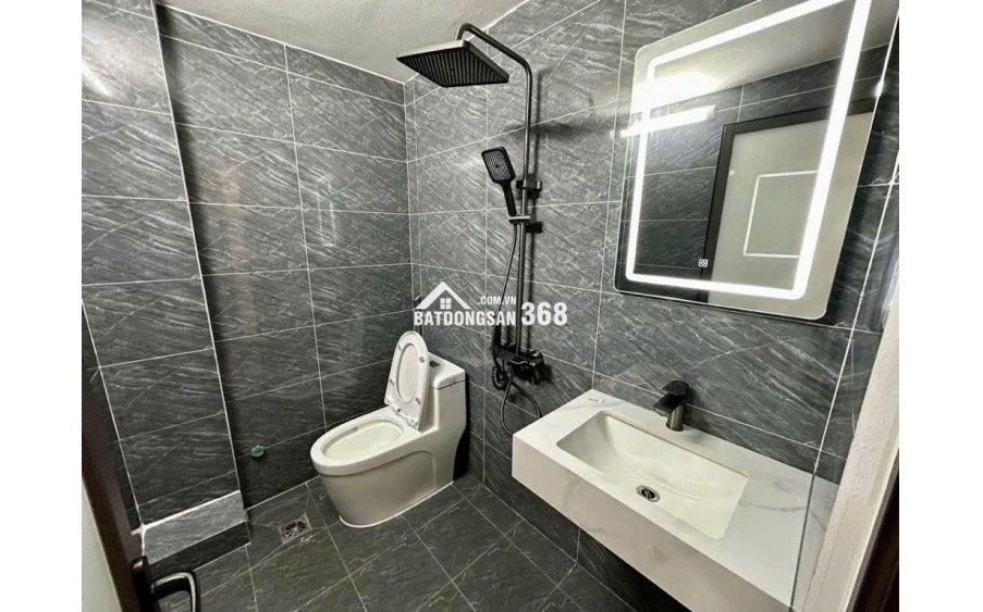 BÁN NHÀ KHƯƠNG TRUNG 5 TẦNG 4 NGỦ - GẦN ĐẦM HỒNG -DÂN XÂY  : 33M * 7.95 tỷ có bớt