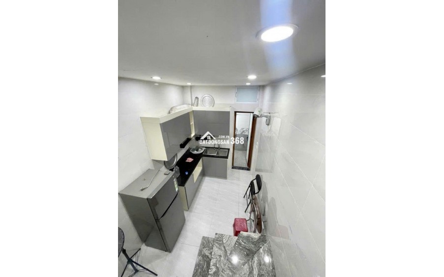 MẶT NGÕ KINH DOANH TẤP NẬP - Ô TÔ RA VÀO THOẢI MÁI - TRUNG TÂM ĐỐNG ĐA