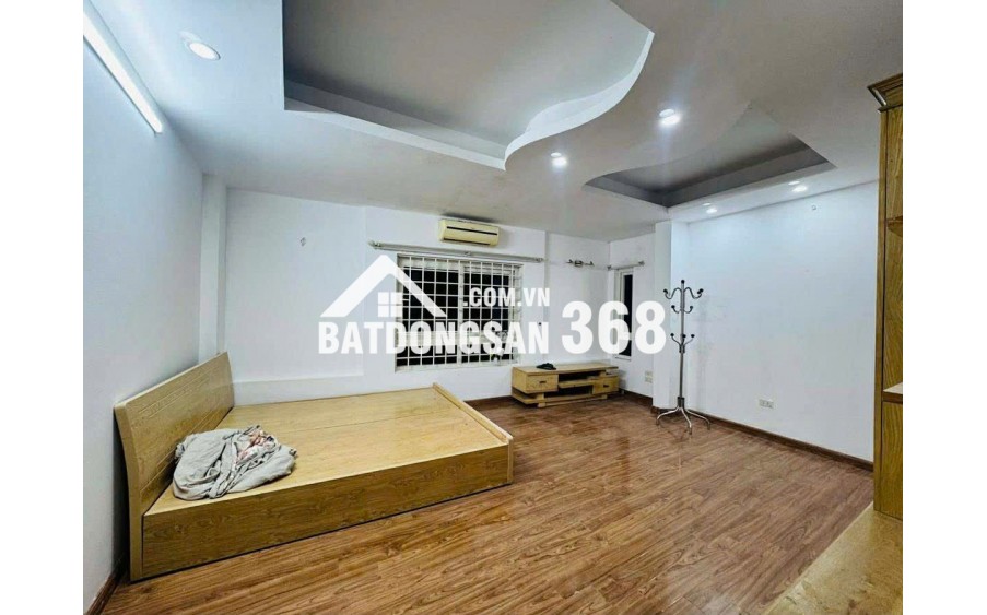 Bán Nhà Xã Đàn Hơn 11 Tỷ  Mặt Ngõ Kinh Doanh 35m 7 Tầng , Mặt Tiền 5m , Ô Tô Đỗ  
