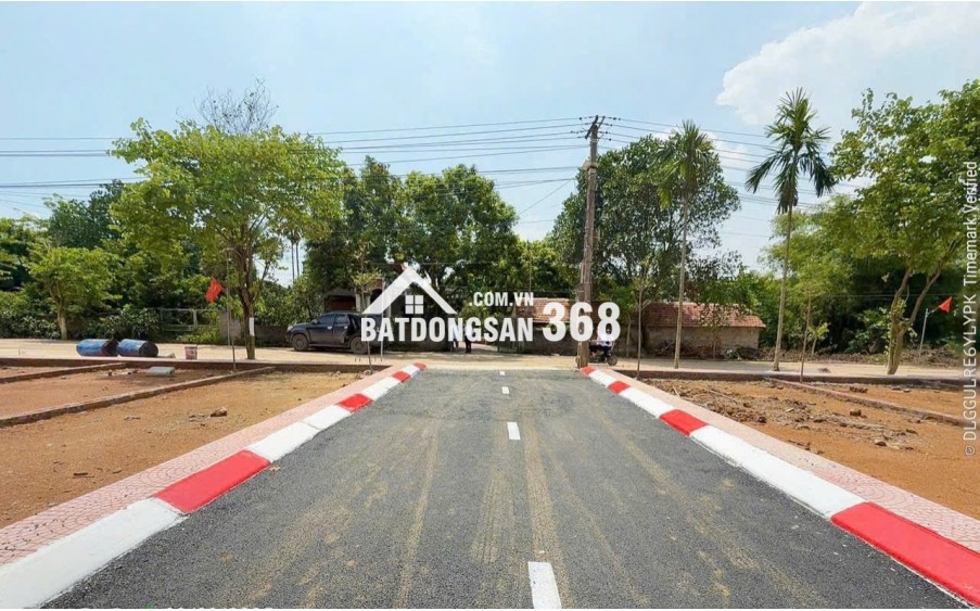 tôi chuyển đổi kinh doanh nên cần tiền bán gấp mảnh đât 300tr đất ở đô thị xung quanh đủ tiện ích