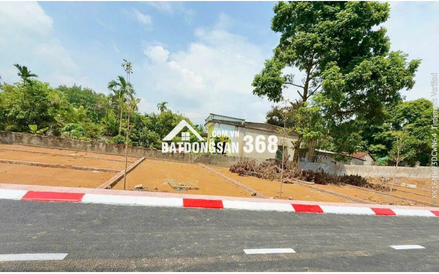 tôi chuyển đổi kinh doanh nên cần tiền bán gấp mảnh đât 300tr đất ở đô thị xung quanh đủ tiện ích