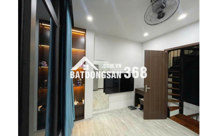 BÁN CĂN ĐỐNG ĐA 4 TẦNG 20M  GẦN PHỐ - 2 MẶT NGÕ Ô TÔ - KINH DOANH - 40 RA MẶT PHỐ - NHÀ ĐẸP