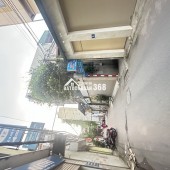 Bán đất Phố Trạm, Ngõ Thông oto, 50m ngay aeomall. LH 0936123469
