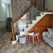 Cho thuê nhà 1 trệt 2 lầu hẻm xe hơi Huỳnh Tấn Phát Nhà Bè