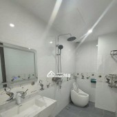 [Siêu hiếm] Bán nhanh Nhà phường Phú Diễn, ngõ ba gác tránh SH vèo vèo, 36m2, 8 tỷ