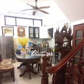 Bán nhà phố Huỳnh Thúc Kháng - Carnival đỗ cửa  - Thoáng ở ngay - 50m2 - n 14 tỷ