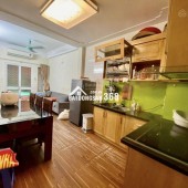 Bán nhà Bạch Mai, 37m2, 4 ngủ, sổ đỏ, giá 3.5 tỷ. LH: 0847677770