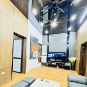 Bán nhà TT 3 ngủ oto đỗ cửa trung tâm thành phố Hà Nội