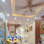 Bán nhà 4 tầng Vũ Tông Phan - Ngõ rộng ô tô đỗ sát nhà giá 4,1  tỷ - Nhà chưa sổ