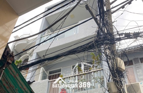 KHU ĐỒNG ĐEN NGAY NGÃ BA GẦN NHÀ THỜ - NHÀ XÂY MỚI 3 TẦNG - 80M2 - 14 TỶ