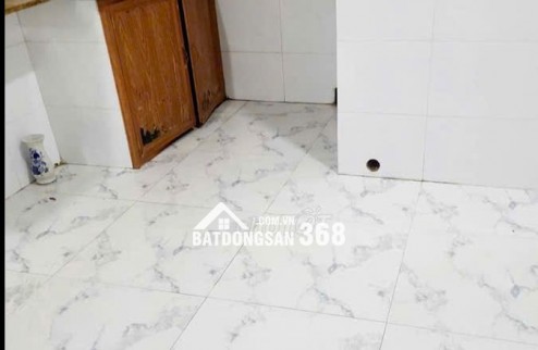 Cho thuê nhà 2 lầu hẻm xe máy Âu Cơ Phường Tân Thành, Tân Phú