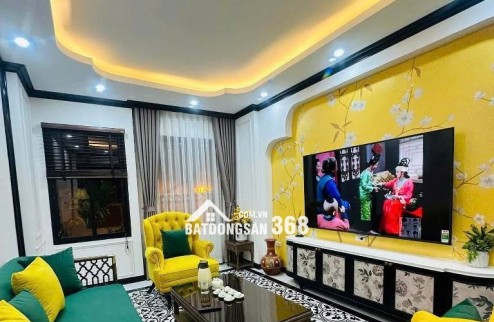 Bán nhà Nguyễn Chí Thanh_7 chỗ ngủ nhà_ngõ kinh doanh_giá chào 18 tỷ