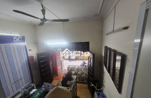 Nhà đẹp Gốc Đề Minh Khai – 3 tầng – Ngõ thông ô tô – Kinh doanh – Sổ đỏ, 10.8 tỷ