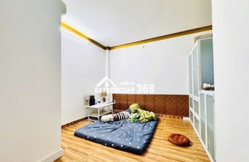 NHÀ NGON TRONG PHÂN KHÚC NHA. 
 Nhà đẹp 2 tầng – HẺM XE TẢI LUÔN – an ninh Diện tích 6x10m vuông vức – hoàn công