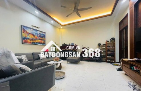 CHỦ CẦN THANH KHOẢN – HẠ CHÀO 1 TỶ – BÁN GẤP NHÀ PHỐ TÂY SƠN! 
44m² – 6 TẦNG THANG MÁY – HAI THOÁNG – CÁCH PHỐ 10M – Ô TÔ ĐỖ CỔNG  - GIÁ SIÊU HỢP LÝ: