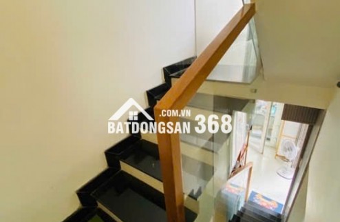 Bán nhà Lô góc mặt Tiền Đinh Bộ Lĩnh 4x10, 9 tỷ