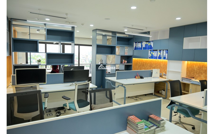 Bán nhà mặt hồ hạ đình – căn đẹp nhất tuyến đường – 8 tầng thang máy – view hồ – có 1 không 2