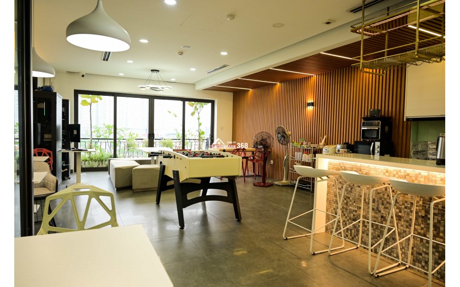 Bán nhà mặt hồ hạ đình – căn đẹp nhất tuyến đường – 8 tầng thang máy – view hồ – có 1 không 2