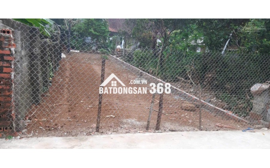 Bán gấp lô đất 106m² full thổ cư Mặt tiền rộng, nở hậu Gần sân bóng Đồng Trạng