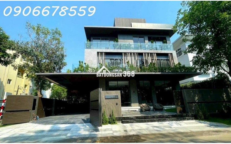 Bán Biệt thự căn góc ngay Hồ Bán Nguyệt Phú Mỹ Hưng Q7