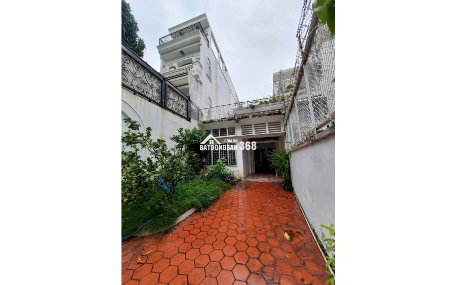 Chính chủ bán nhà siêu VIP hẻm xe hơi Võ Thị Sáu Q1 gần CV Lê Văn Tám