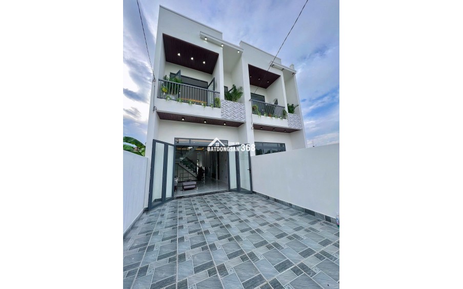 BÁN NHÀ 1T1L 150M2 GIÁ 2,2 TỶ SÂN RỘNG, SHR, SANG TÊN LIỀN