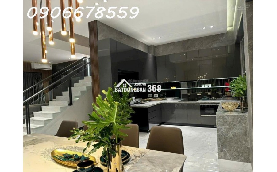 Bán Biệt thự căn góc ngay Hồ Bán Nguyệt Phú Mỹ Hưng Q7