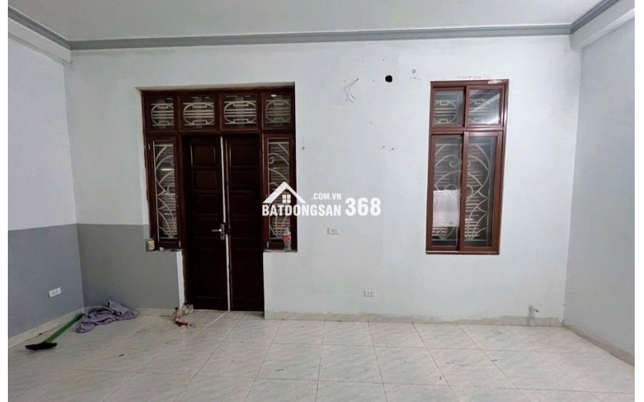 Bán nhà 5 tầng cũ Bắc Từ Liêm, ở sướng, giá đẹp, phân khúc 10 - 12 tỷ