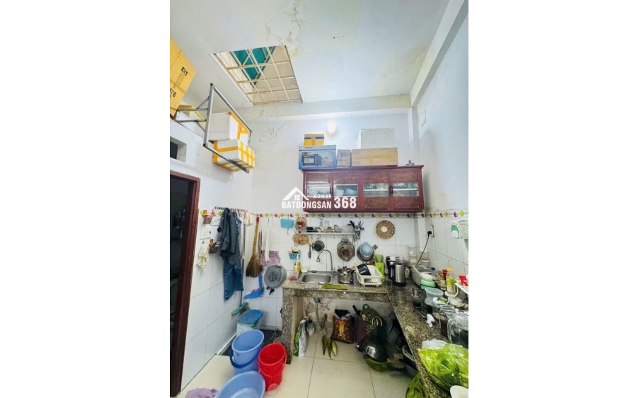 Hẻm 4m - 46m2 - sát Hẻm Xe Tải - Thông Pham Văn Trị - Gần Mặt tiền - Giá  6.5 Tỷ